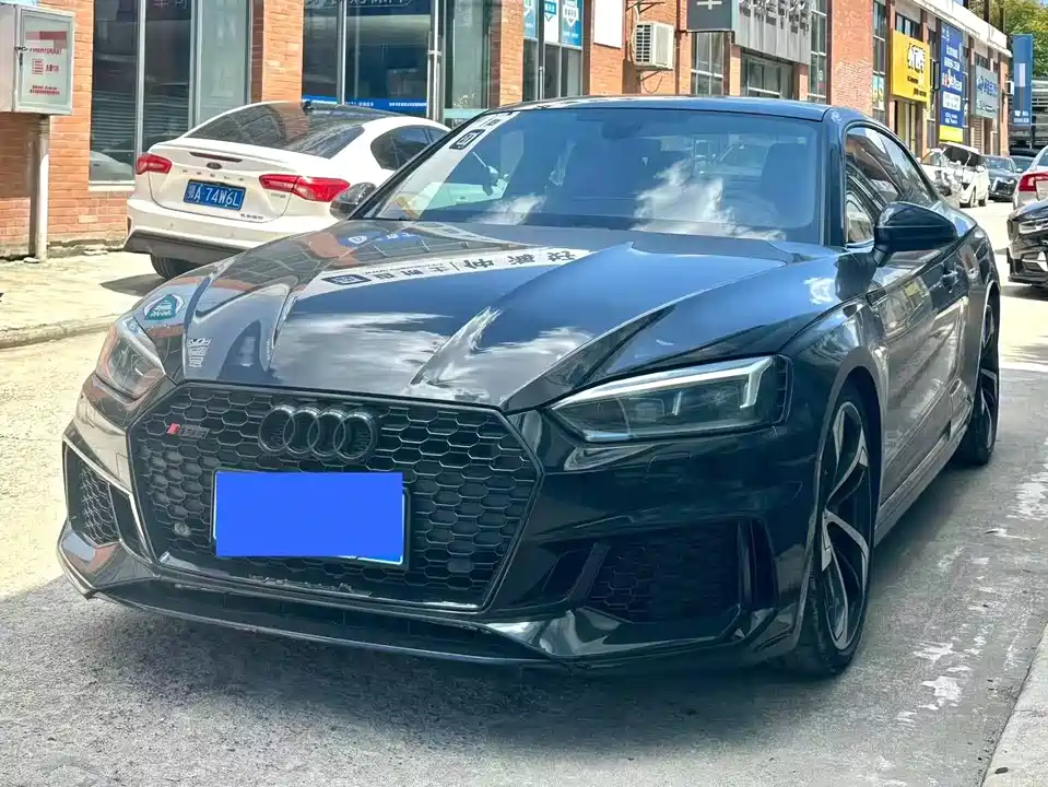 Audi RS 5