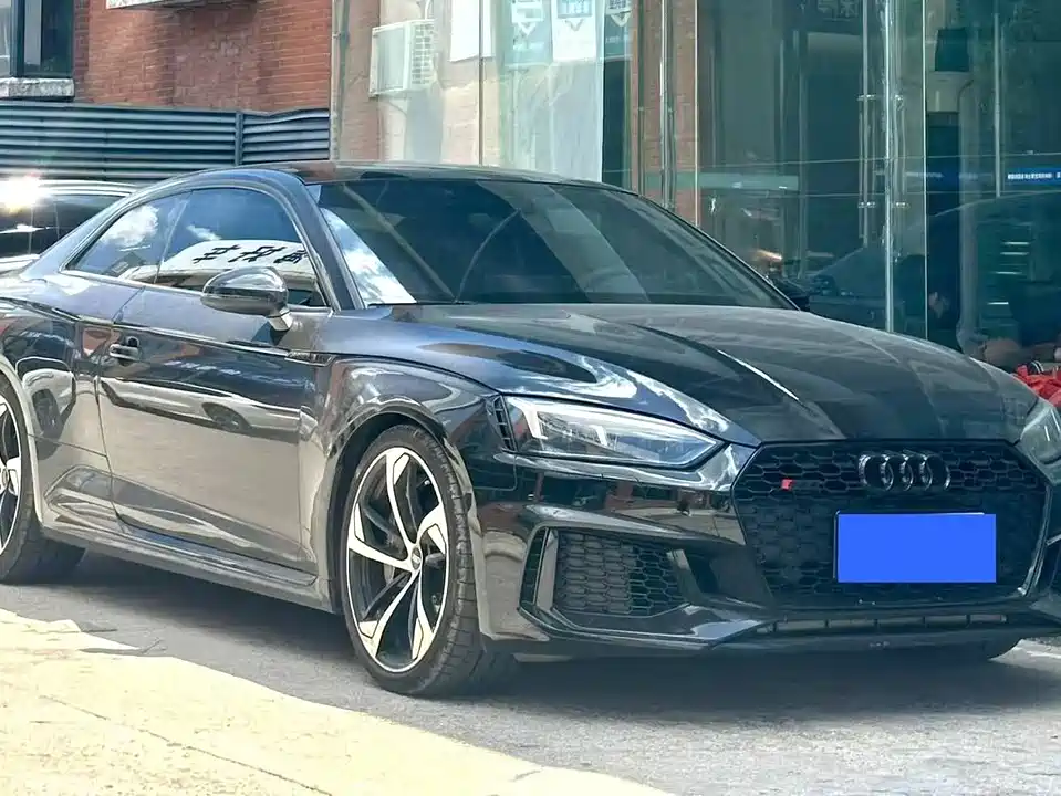 Audi RS 5