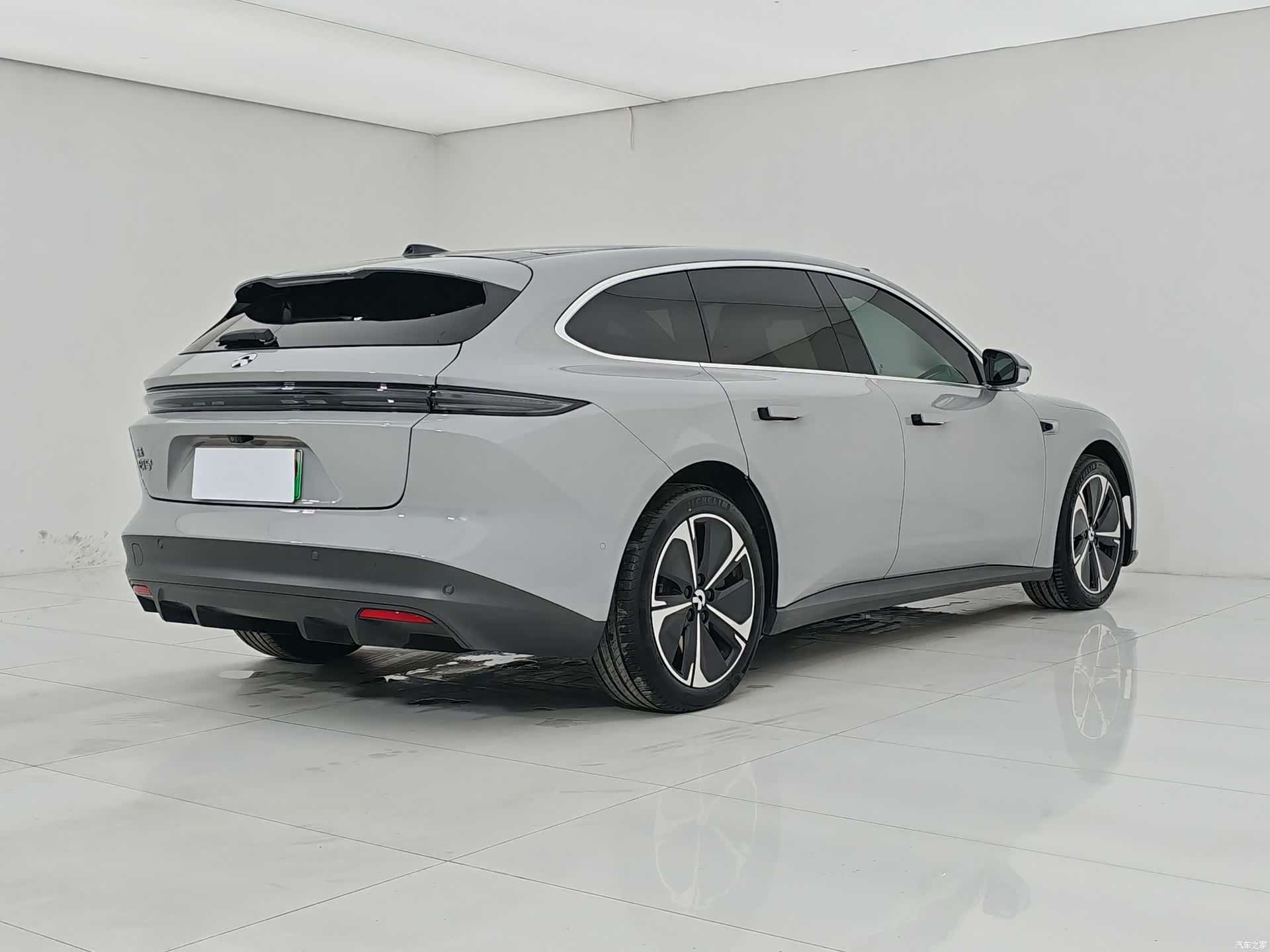 NIO ET5, 2024 6