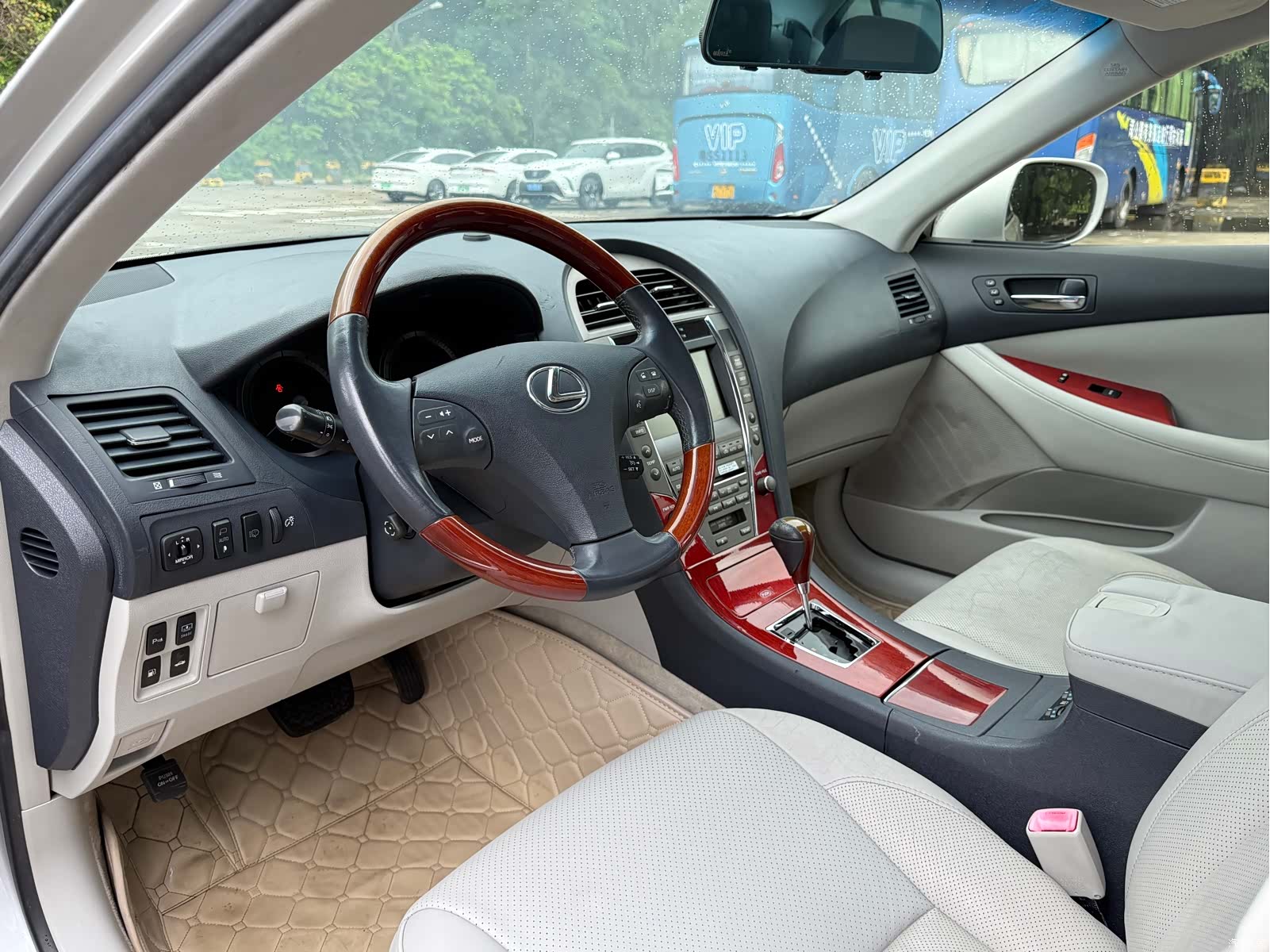 Lexus ES, 2009 3