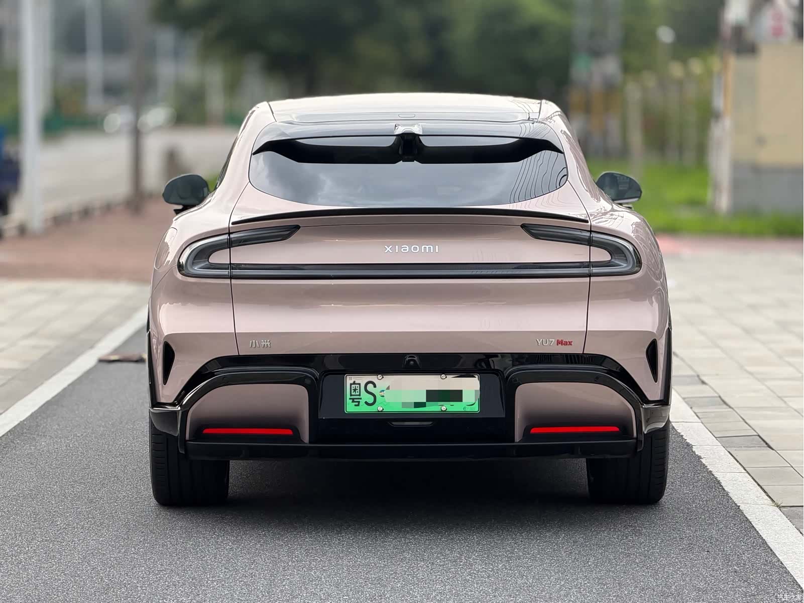 Xiaomi YU7, 2025 4