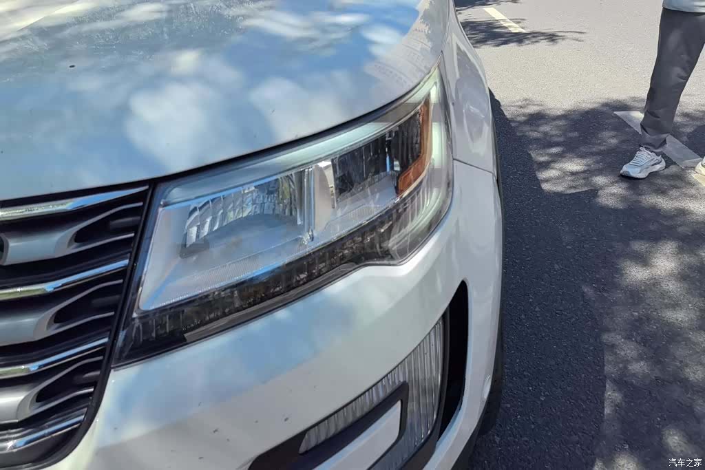 Ford Explorer, 2018 все фото