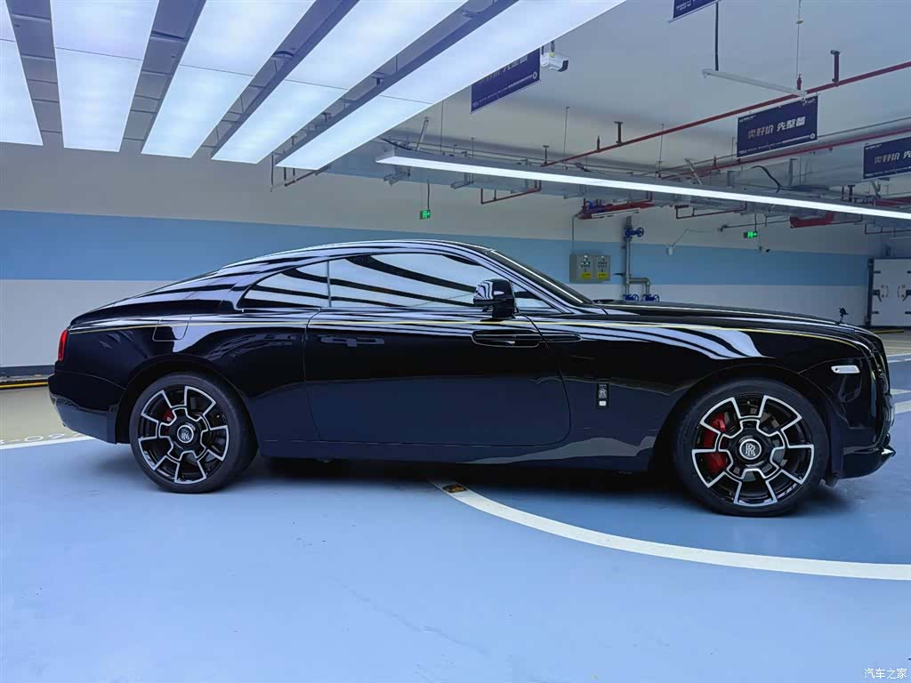Rolls-Royce Wraith, 2015 4