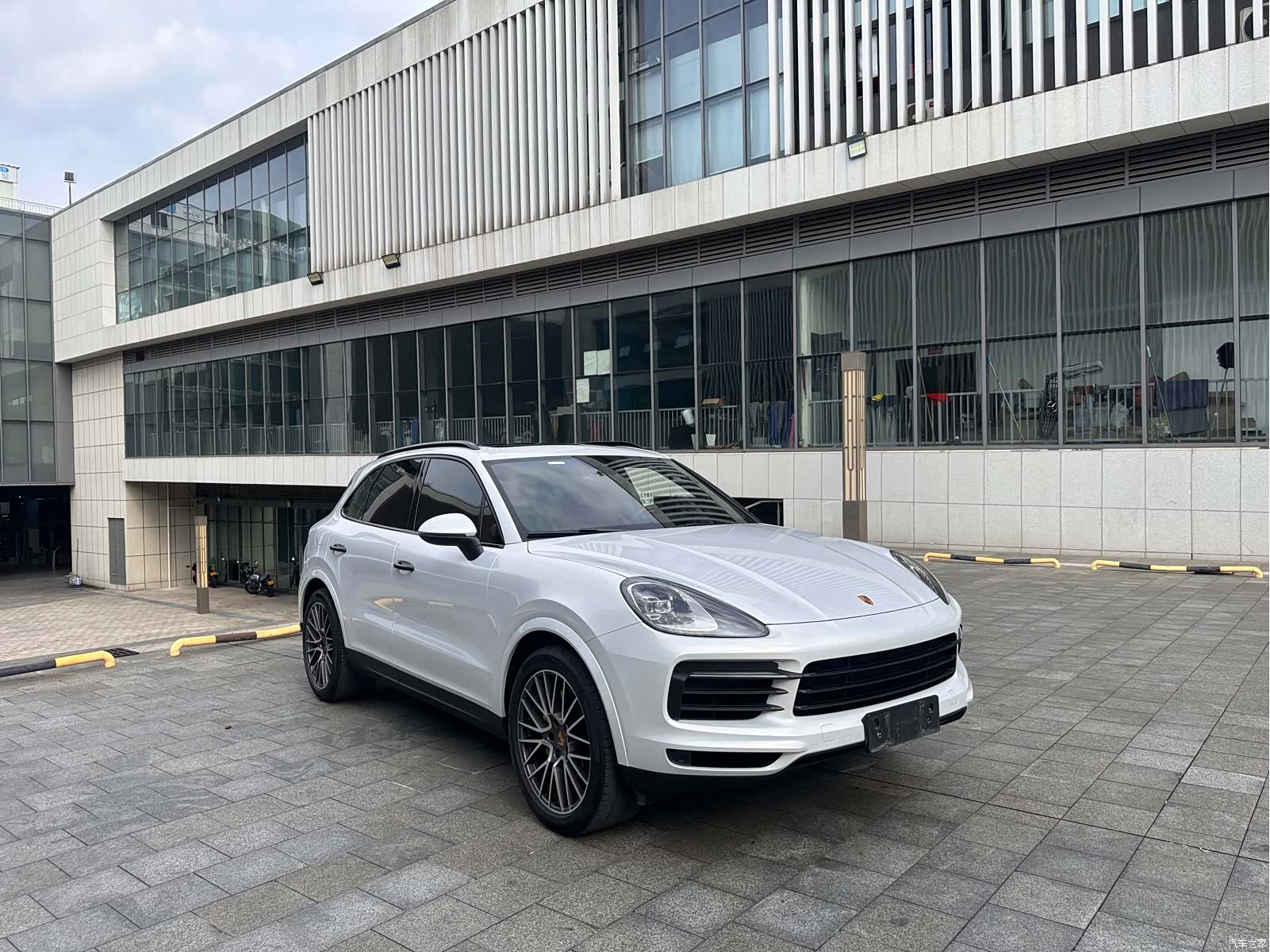 Porsche Cayenne, 2022 8