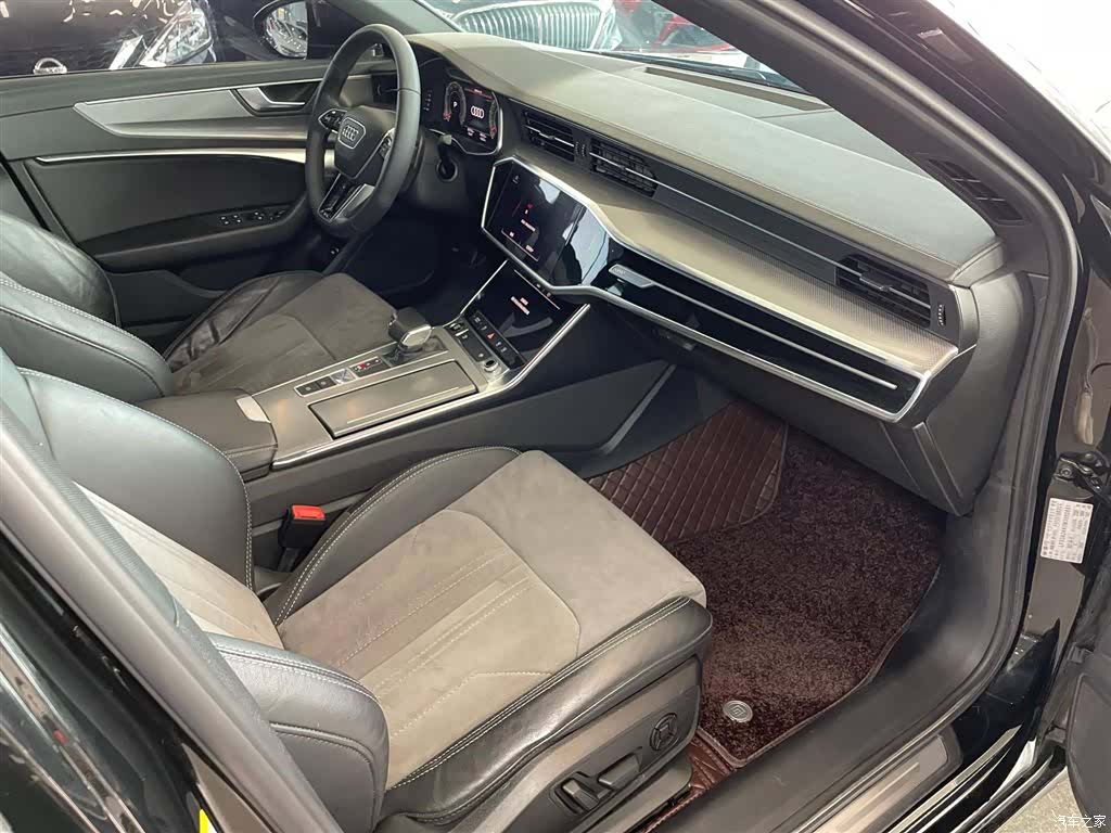 Audi A6L, 2021 7