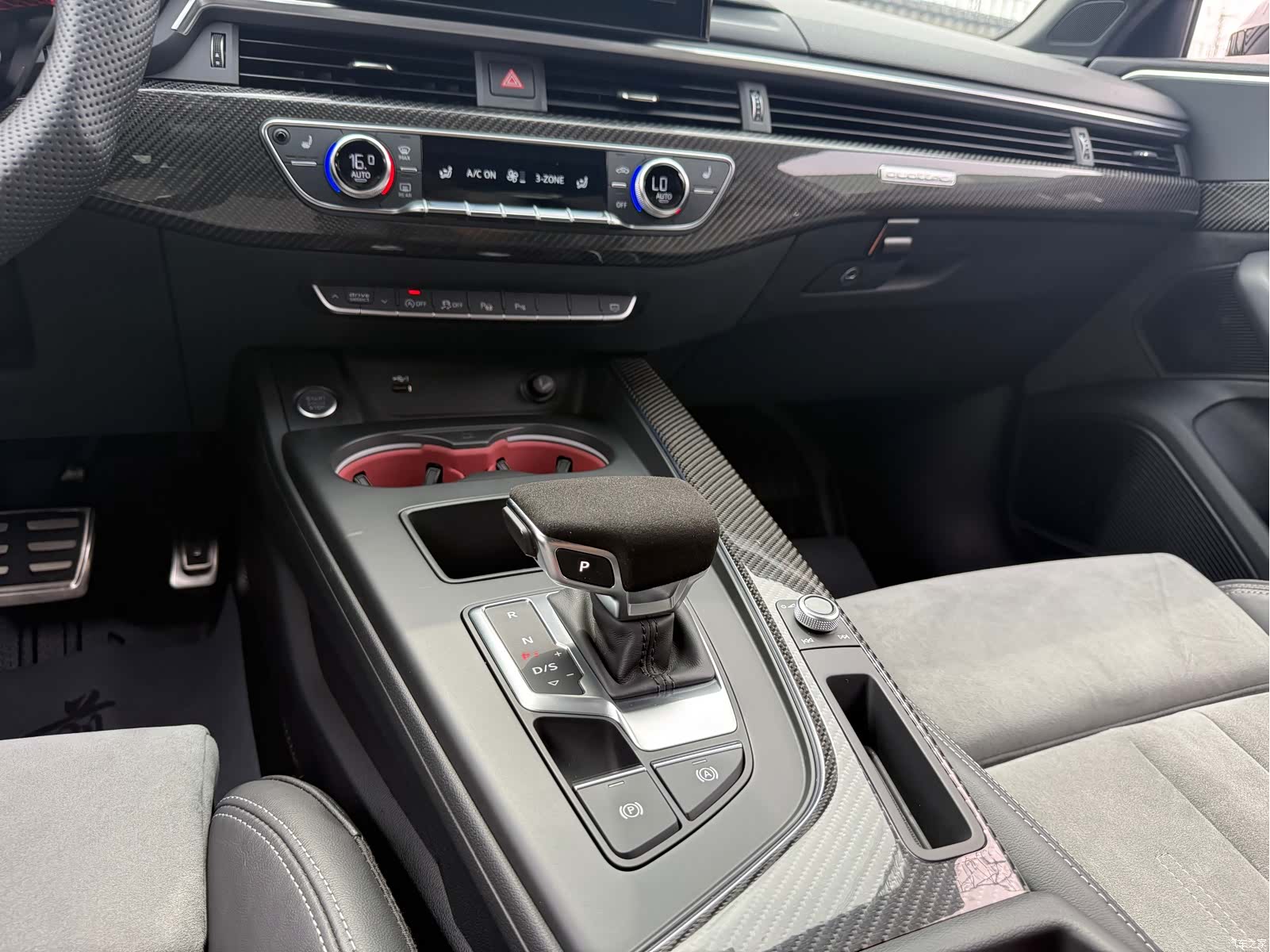 Audi A4L, 2020 13