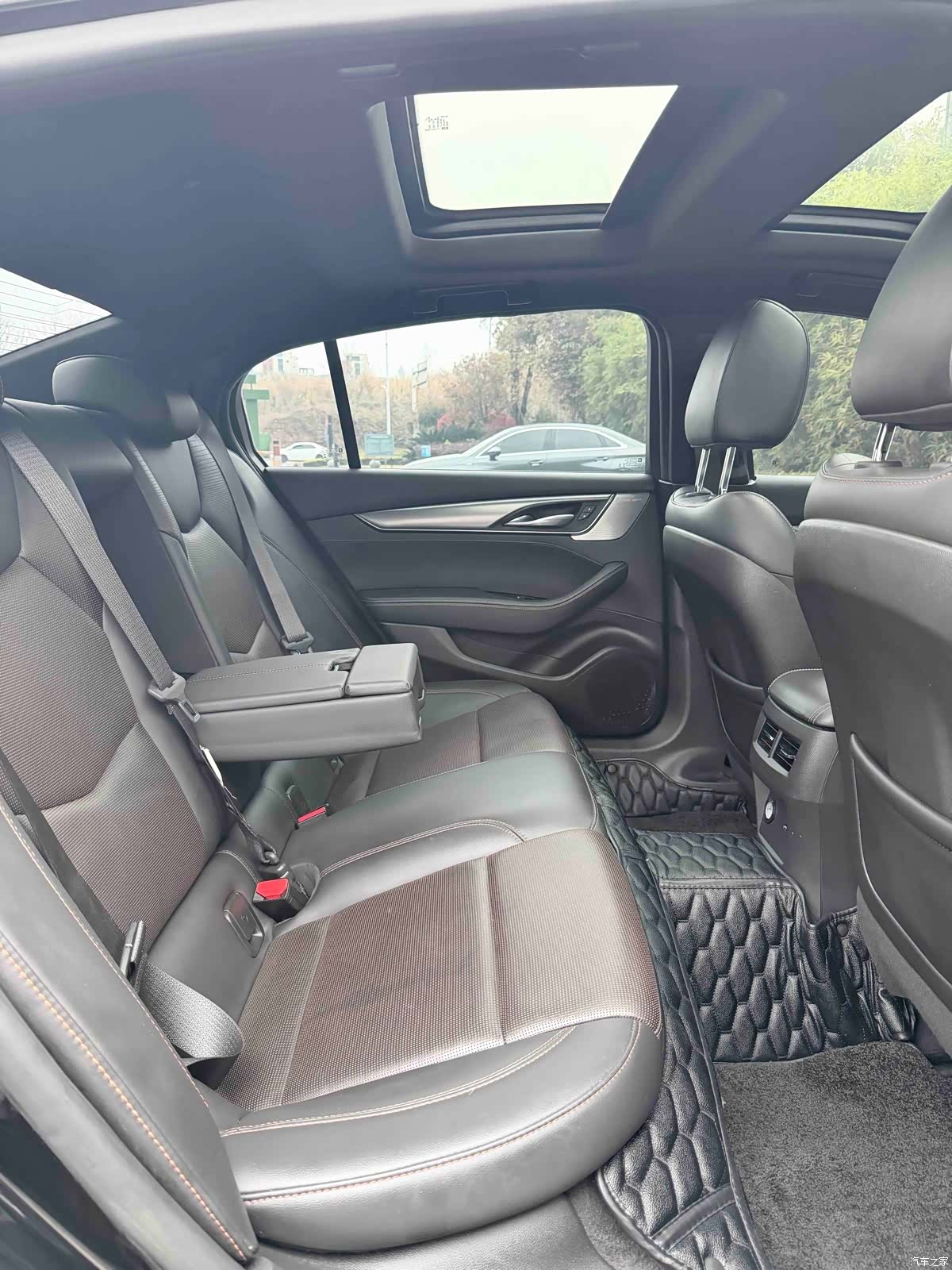 Cadillac CT5, 2022 6