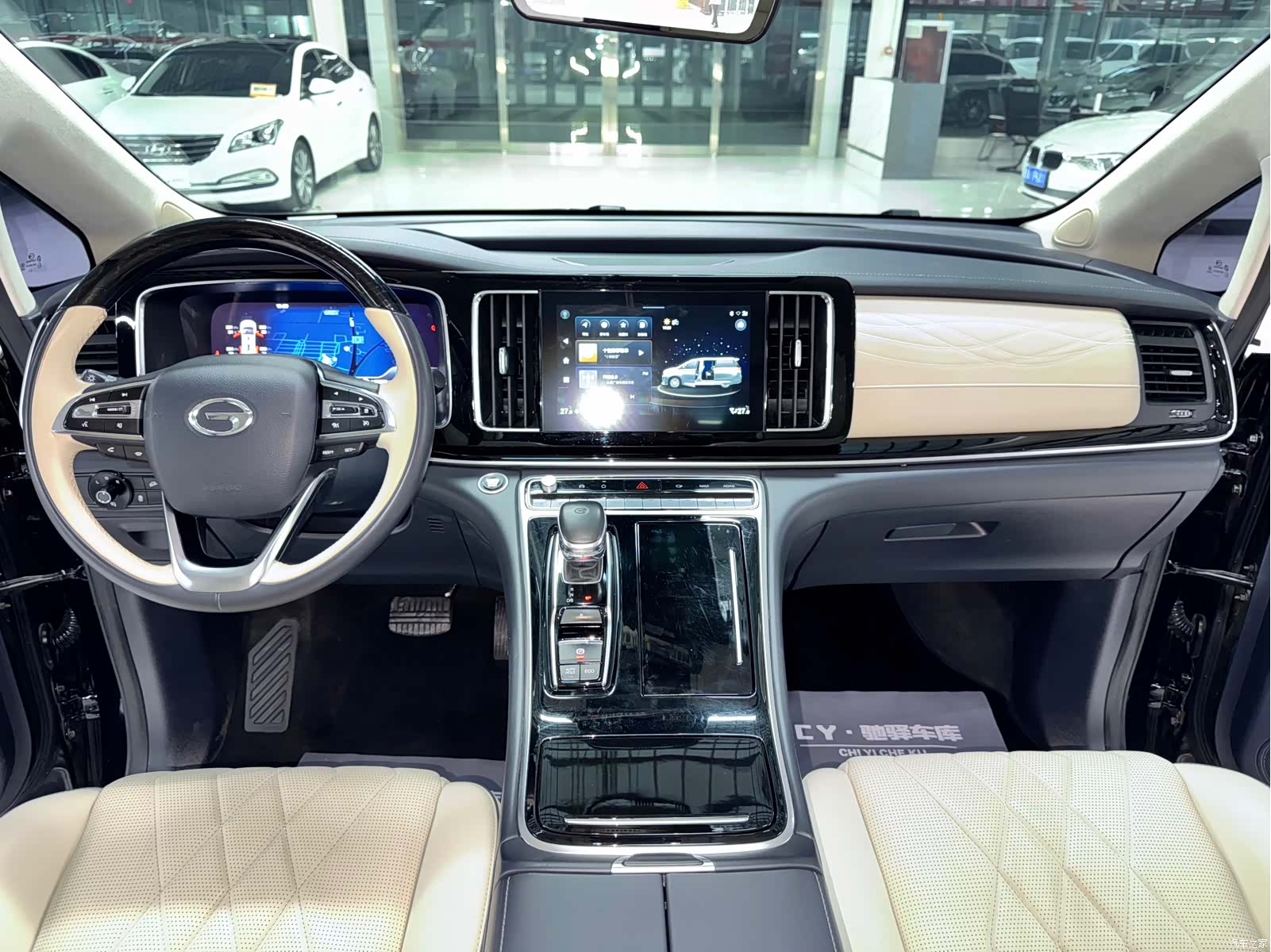 Trumpchi M8, 2022 16