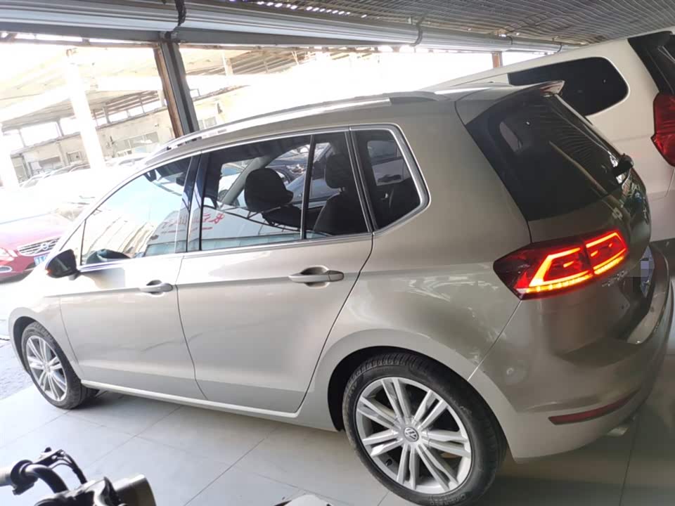 Volkswagen Golf*Jiayu