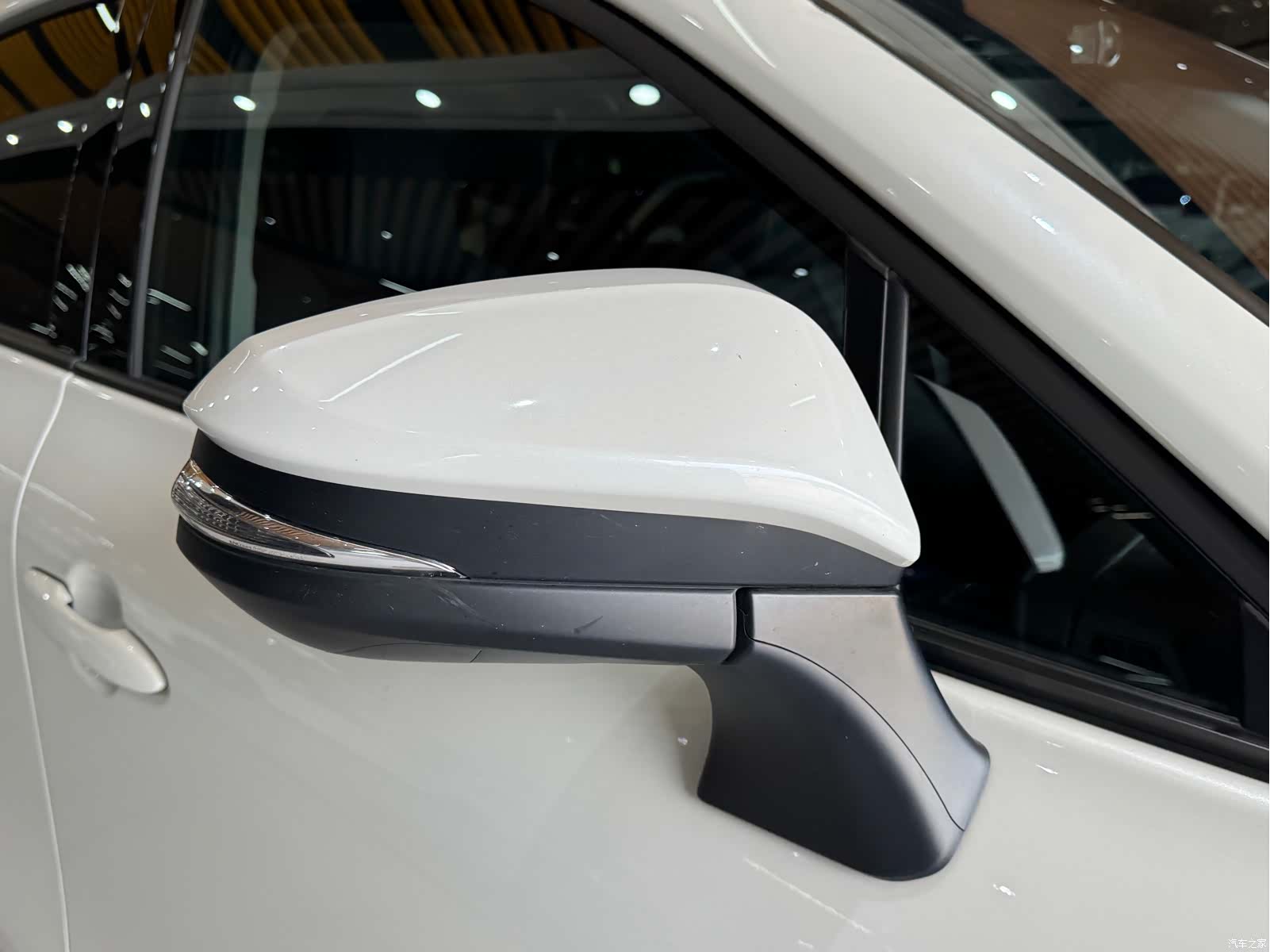 Toyota Venza, 2023 38