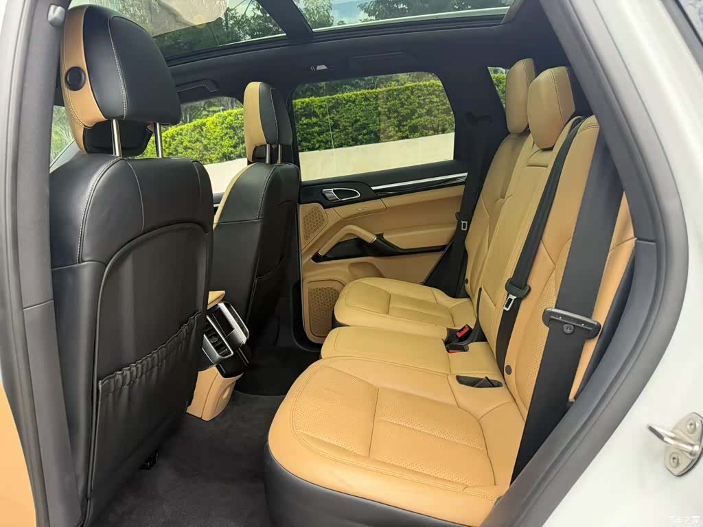 Porsche Cayenne, 2017 6