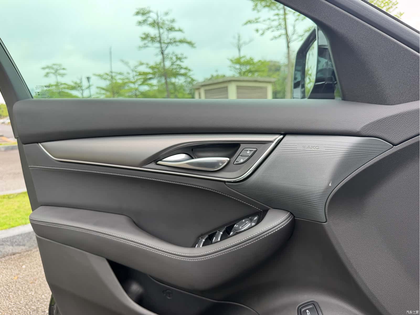Cadillac CT5, 2025 17