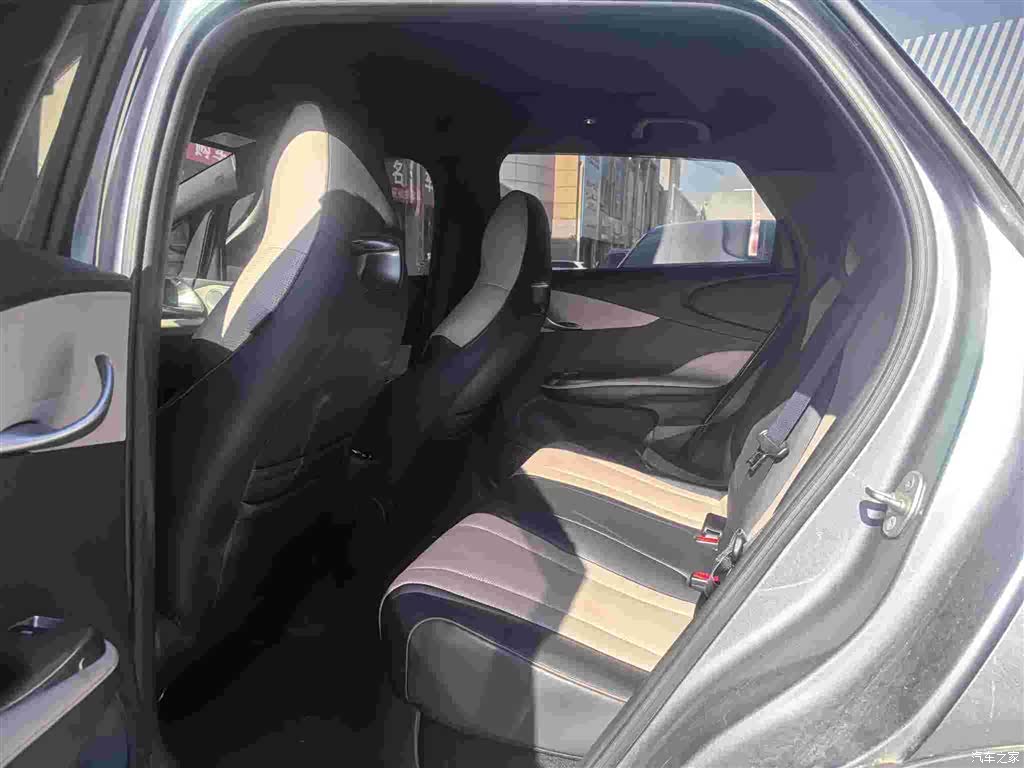 BYD Dolphin, 2023 7