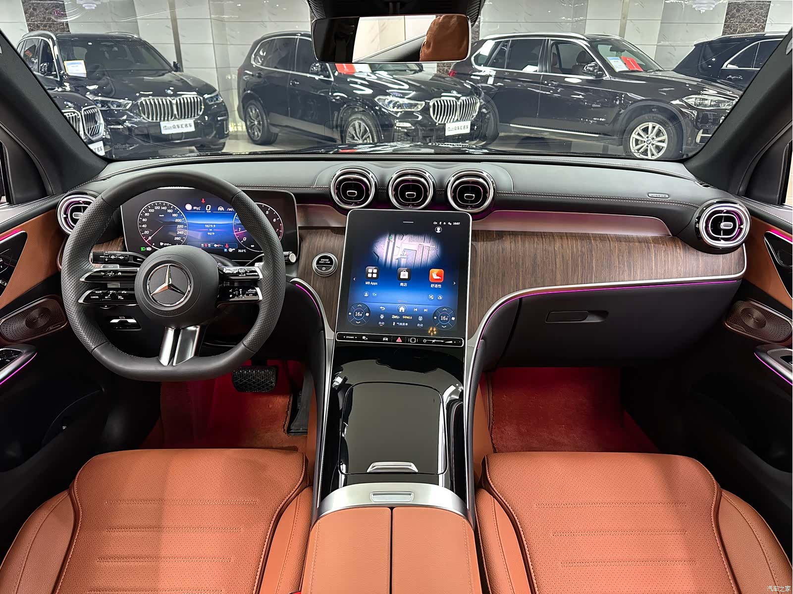 Mercedes-Benz GLC, 2026 14