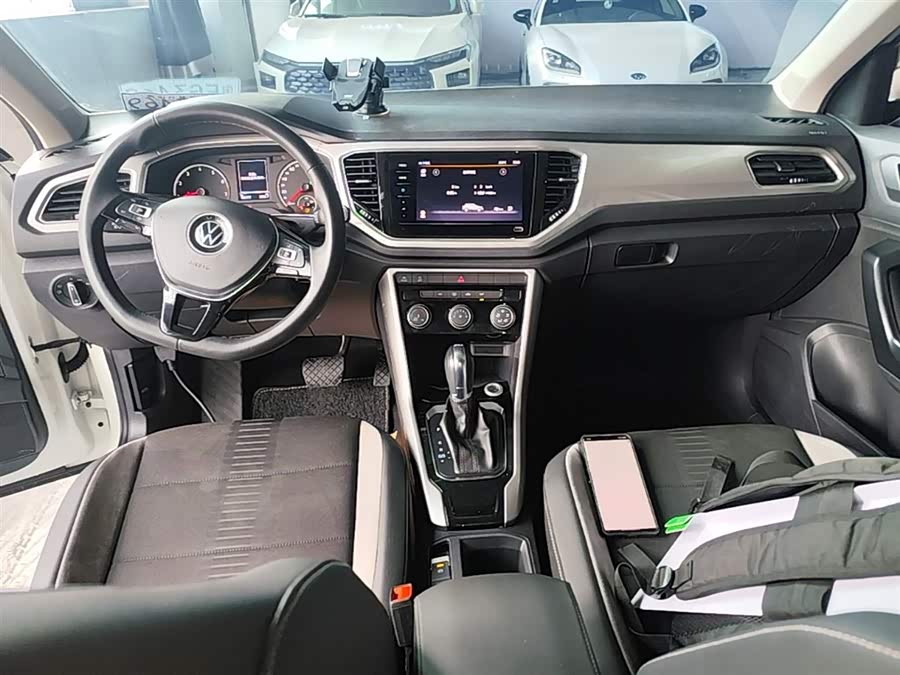 Volkswagen T-ROC 2021, фото 10