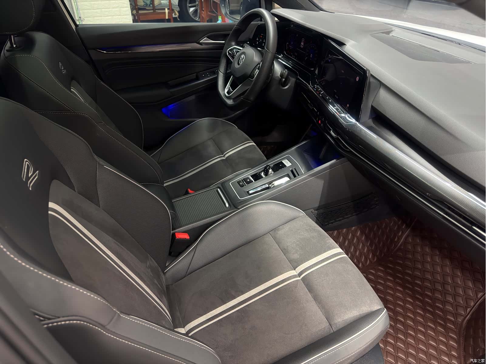 Volkswagen Golf, 2023 20