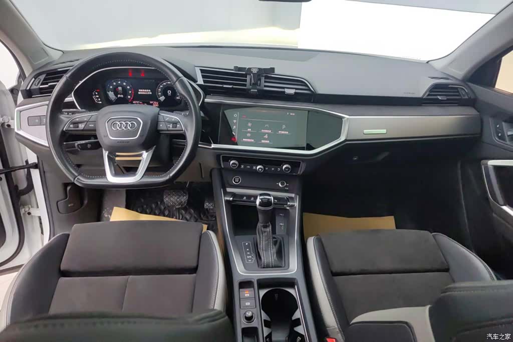 Audi Q3, 2021 12
