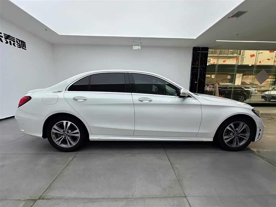 Mercedes-Benz Class C Mercedes-Benz Class C