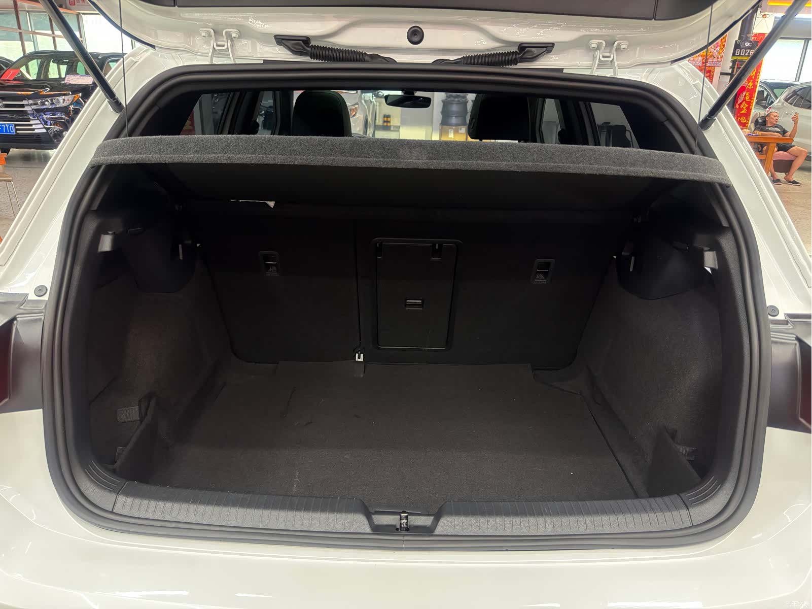 Volkswagen Golf, 2023 30