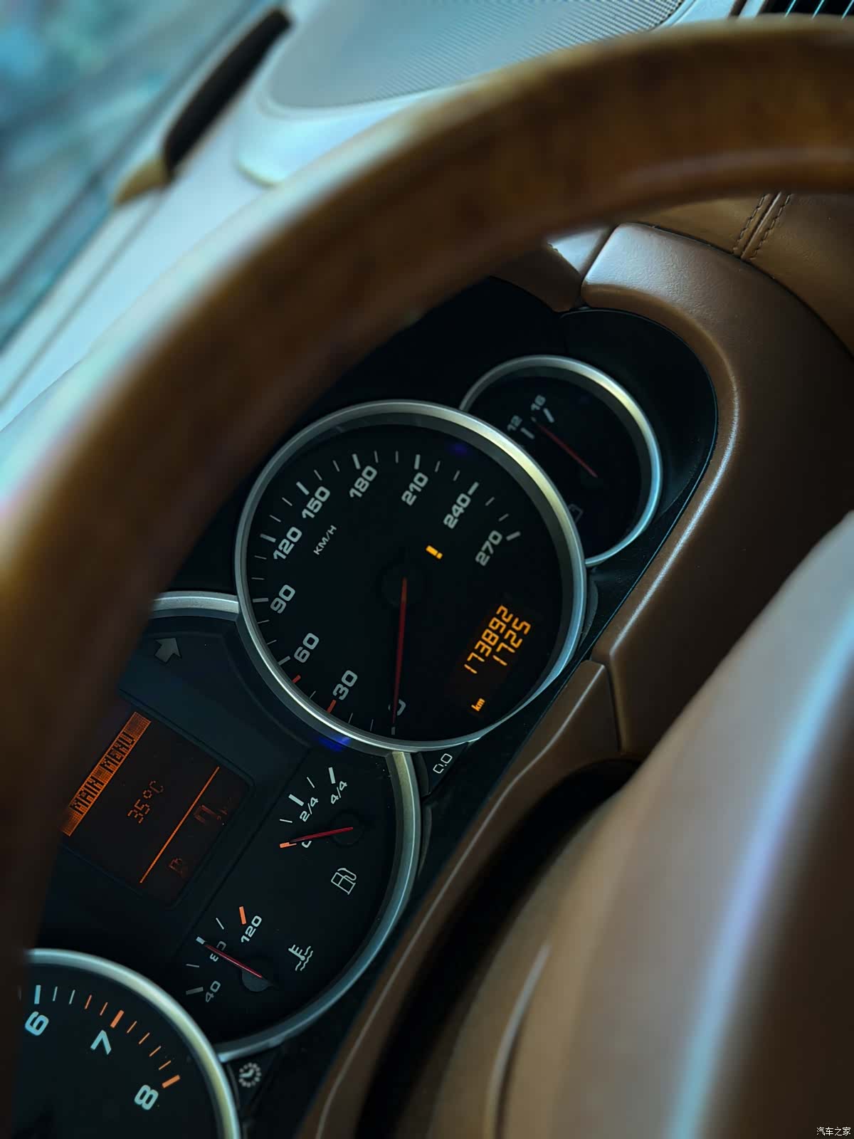 Porsche Cayenne, 2009 8