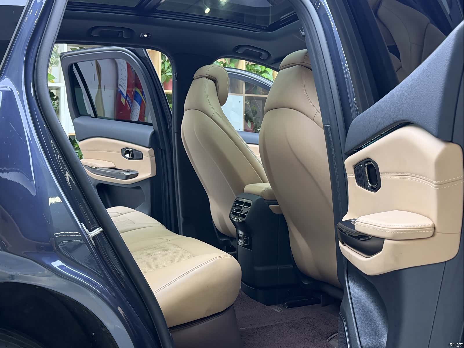 NIO ES6, 2021 11