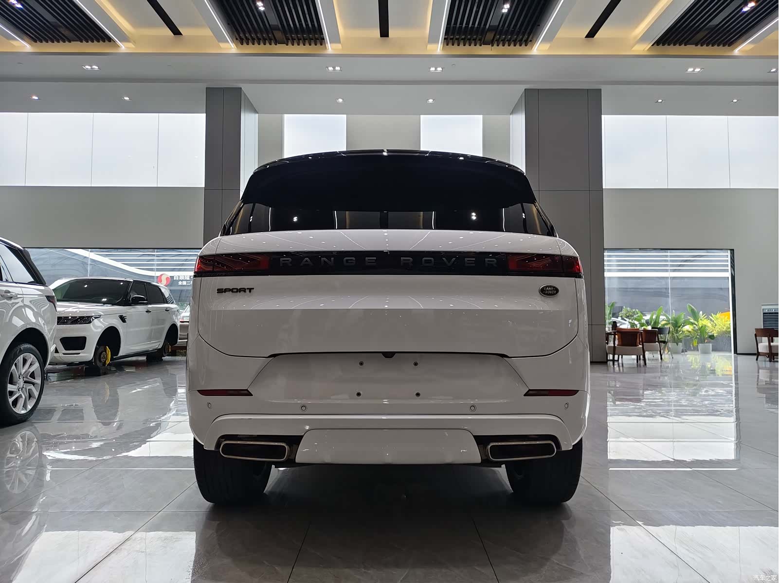 Land Rover Range Rover, 2024 19