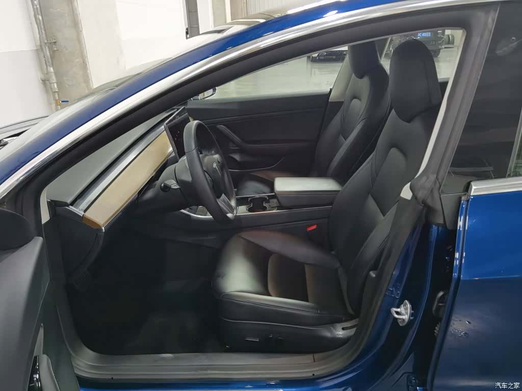 Tesla Model 3, 2020 10