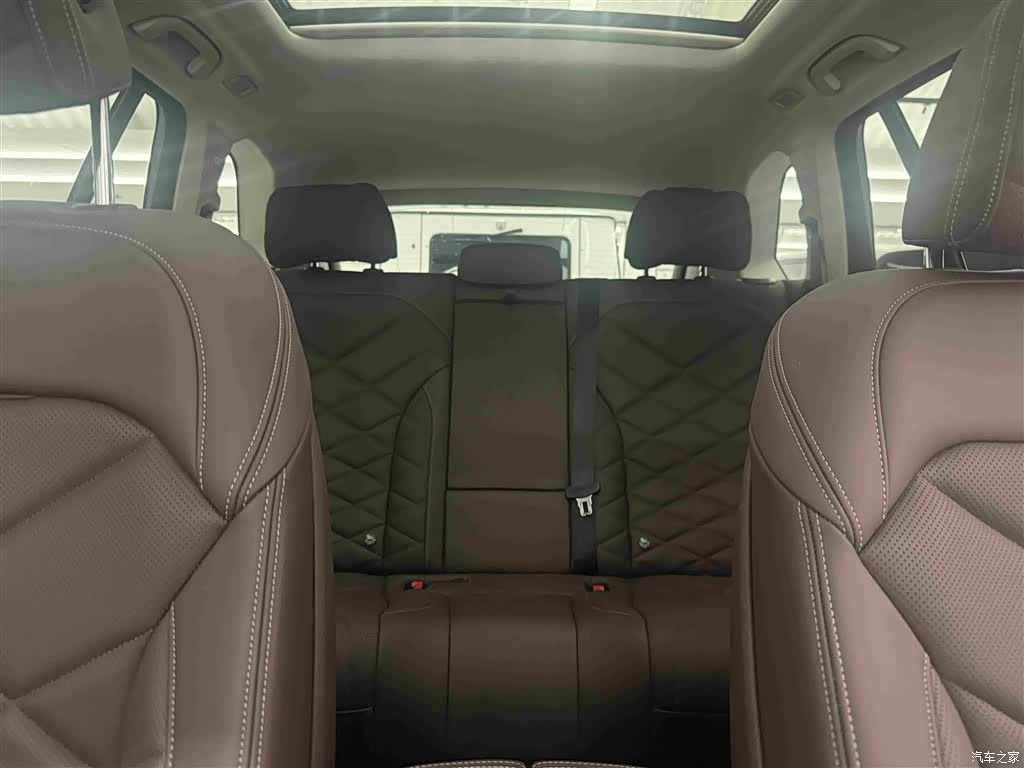 BMW X5, 2025 16