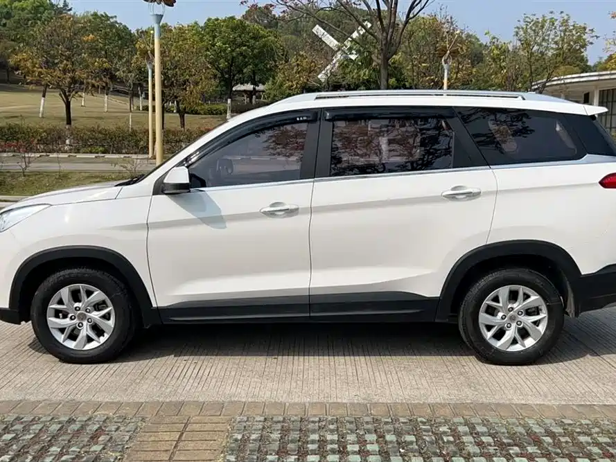 Wuling Wuling Hongguang S3