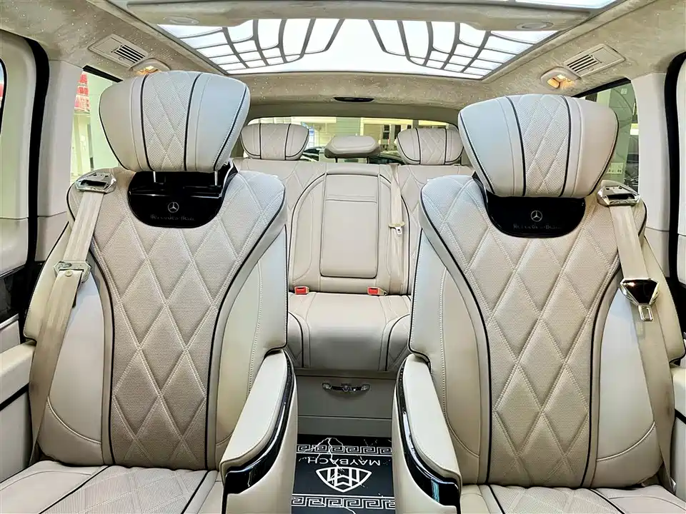 Mercedes-Benz V-class