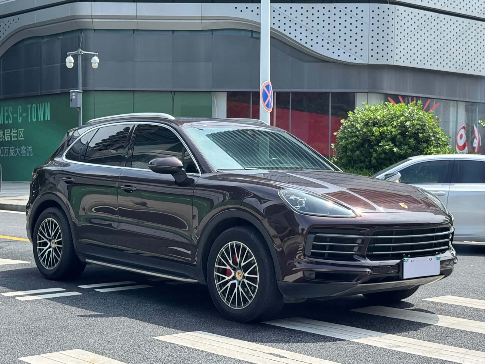 Porsche Cayenne, 2018 3