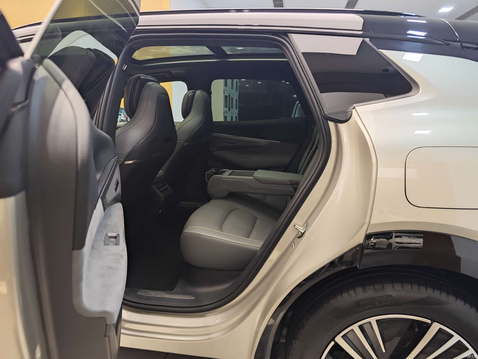 Lynk & Co 02, 2024 23