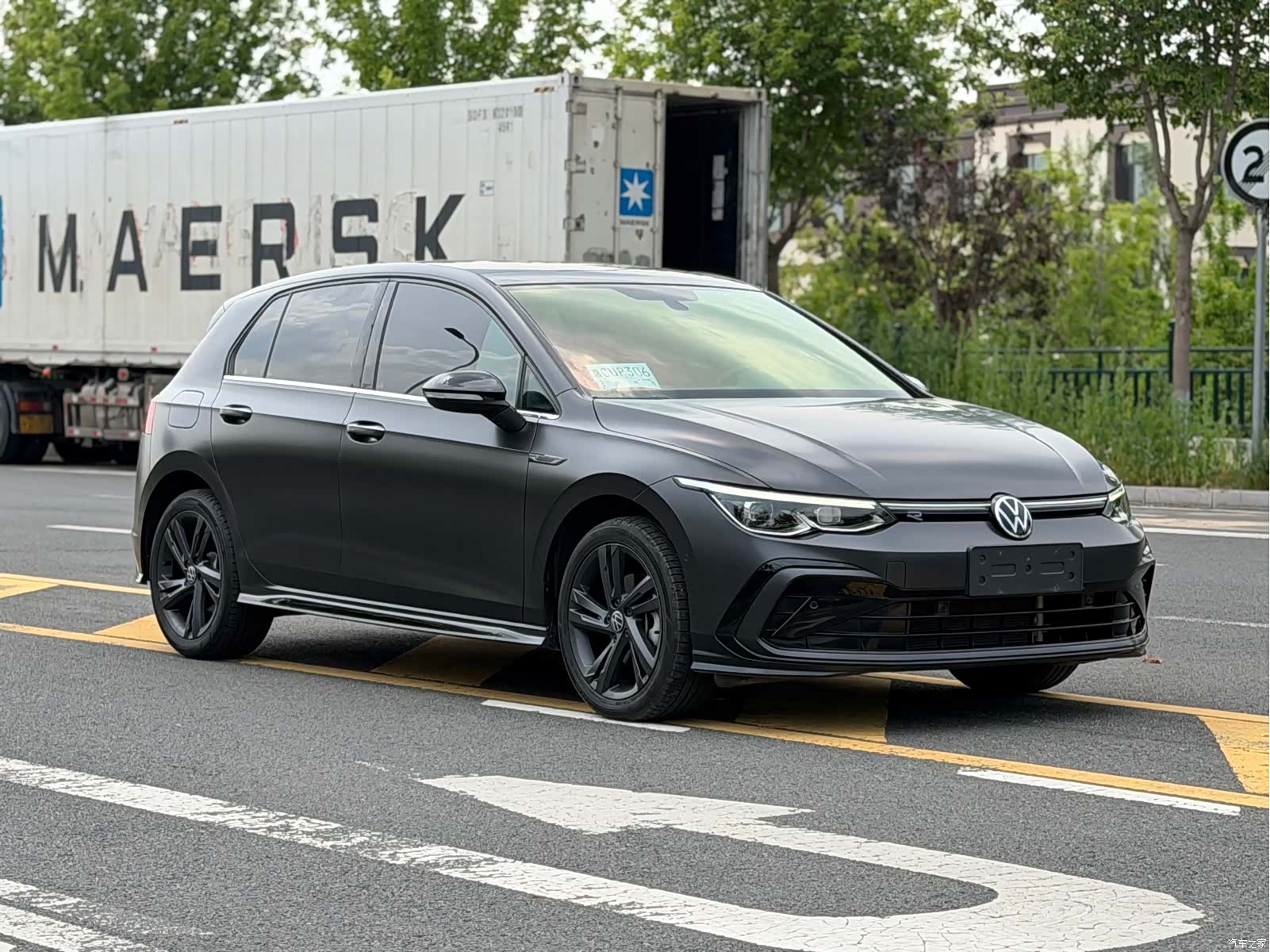 Volkswagen Golf, 2022 3