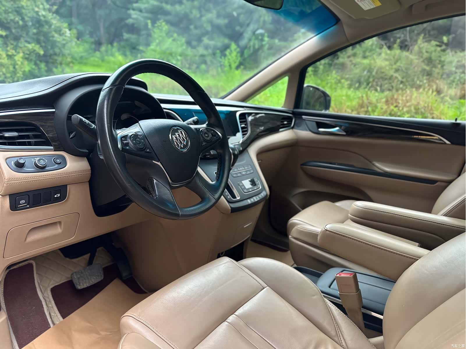 Buick GL8, 2019 6