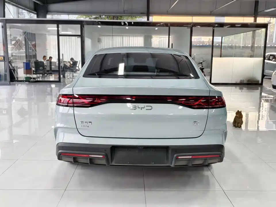 BYD Qin L