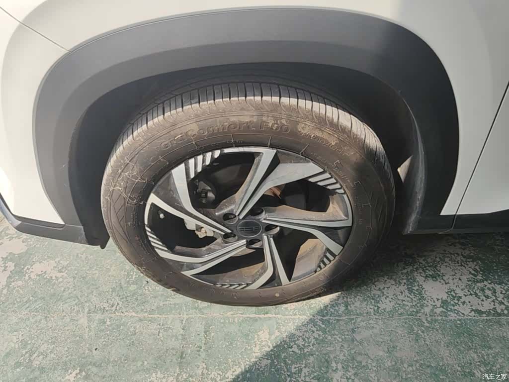 Geely Boyue, 2024 23