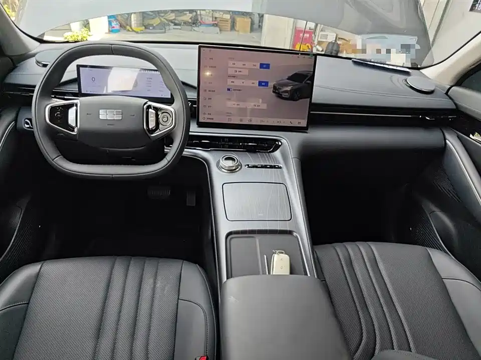 Geely Galaxy Galaxy E5