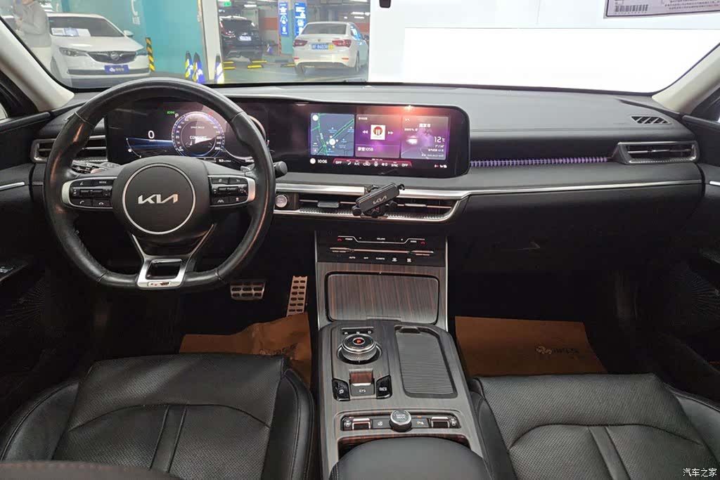 Kia K5, 2022 12