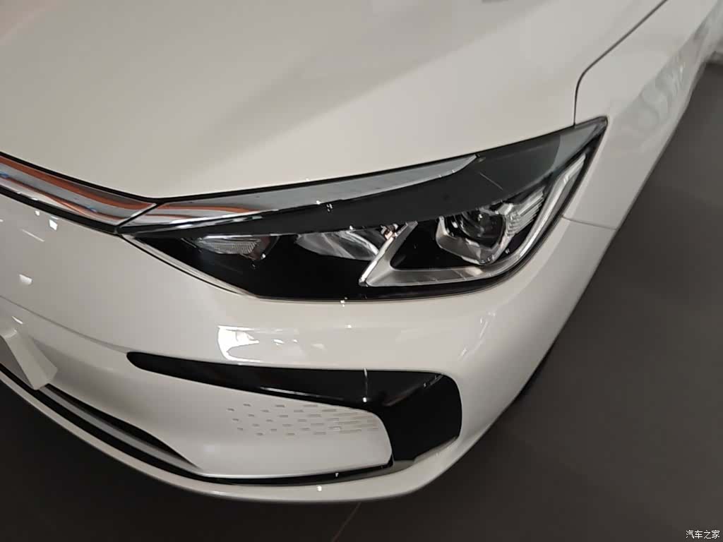BAIC EU5, 2026 24