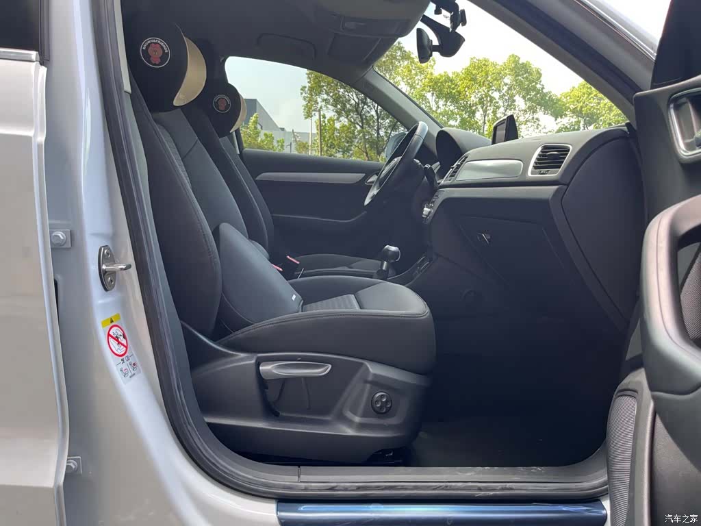 Audi Q3, 2018 9