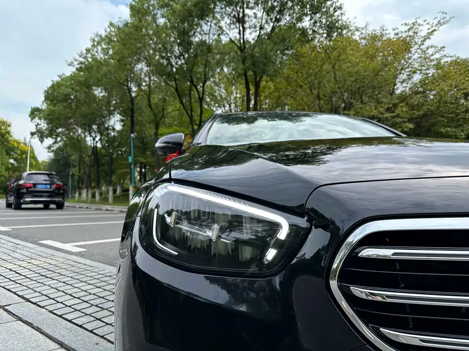 Mercedes-Benz E-class