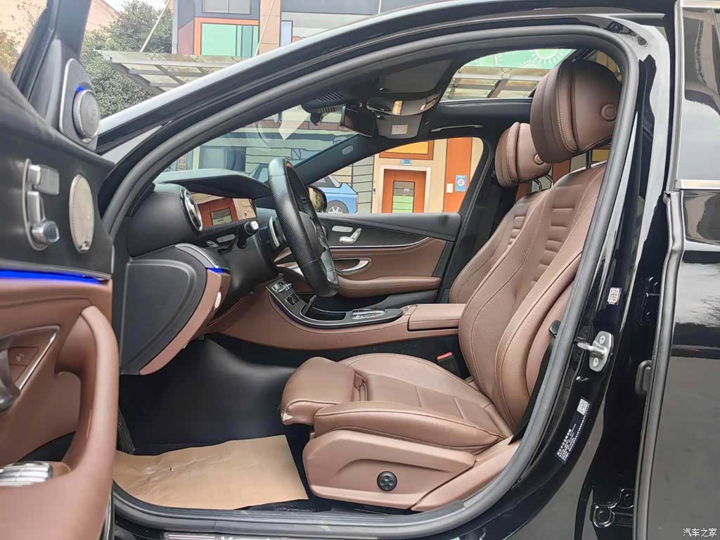 Mercedes-Benz E-Class, 2022 6