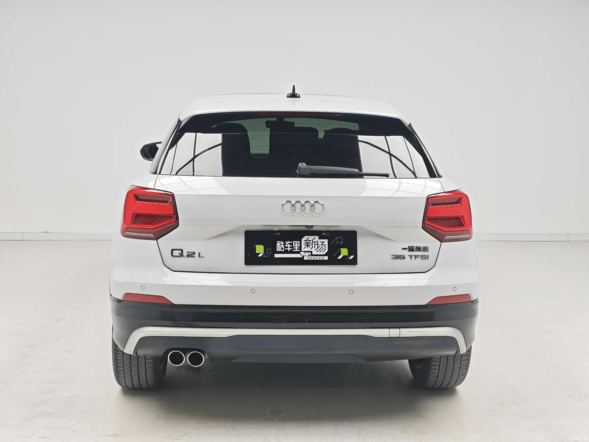 Audi Q2L, 2021 все фото