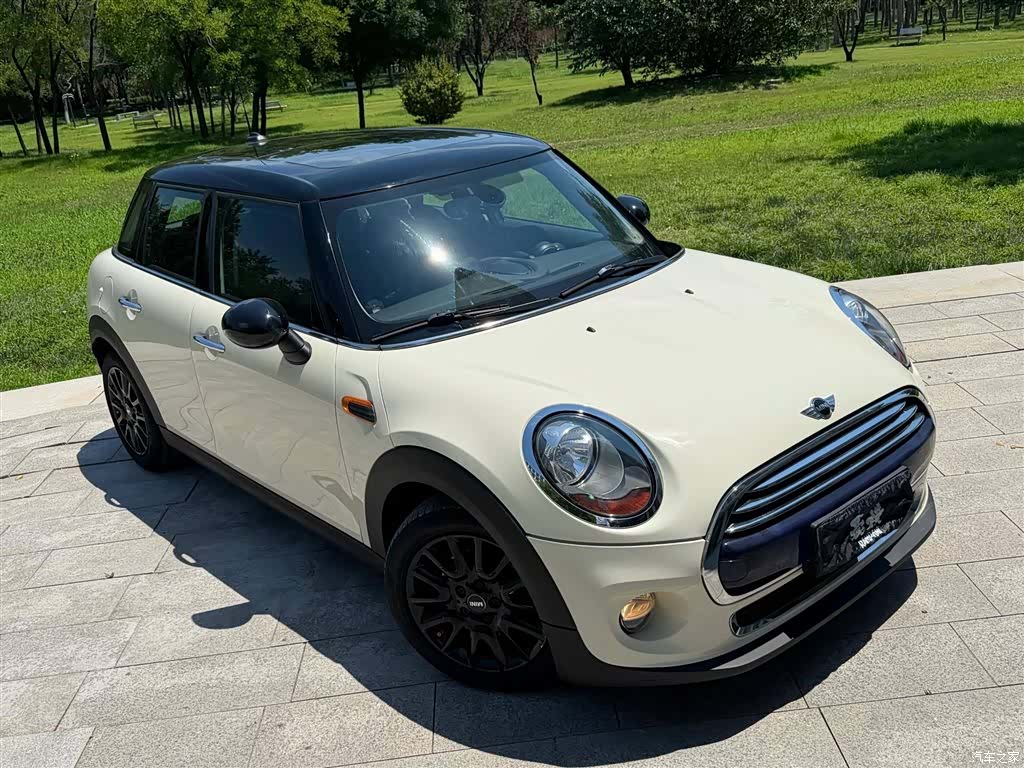 Mini Cooper, 2015 2