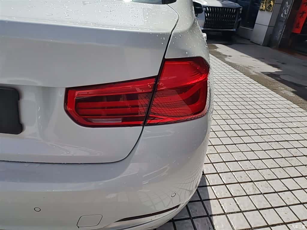 BMW 3 Series, 2018 8