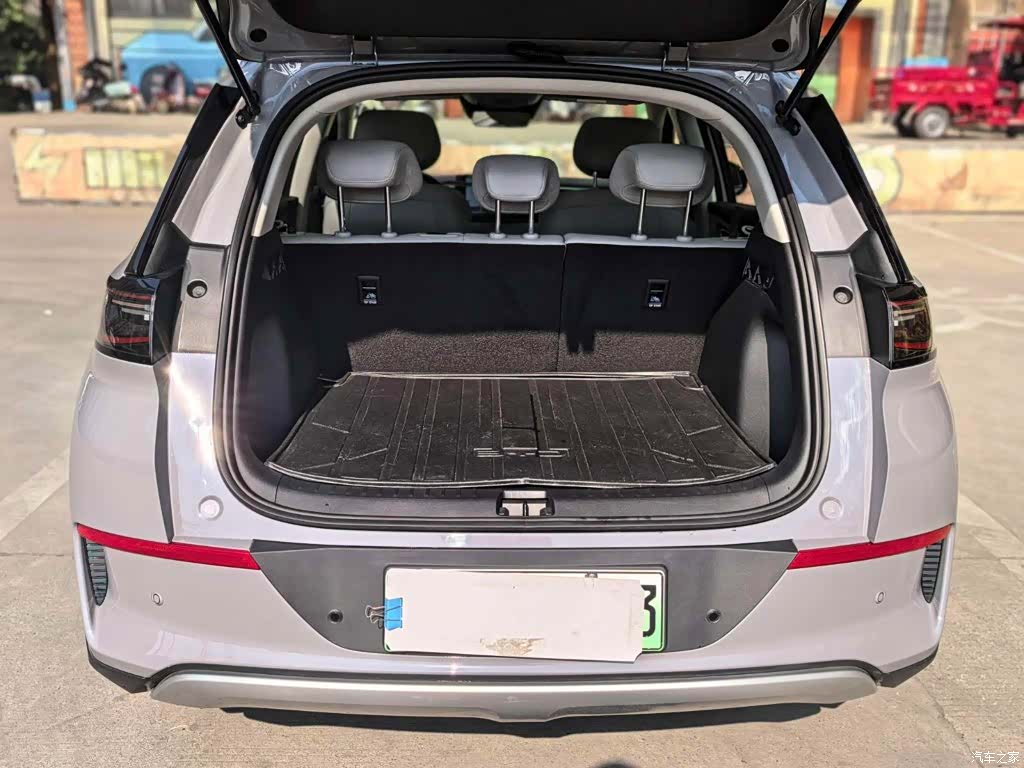 BYD HiAce, 2025 18