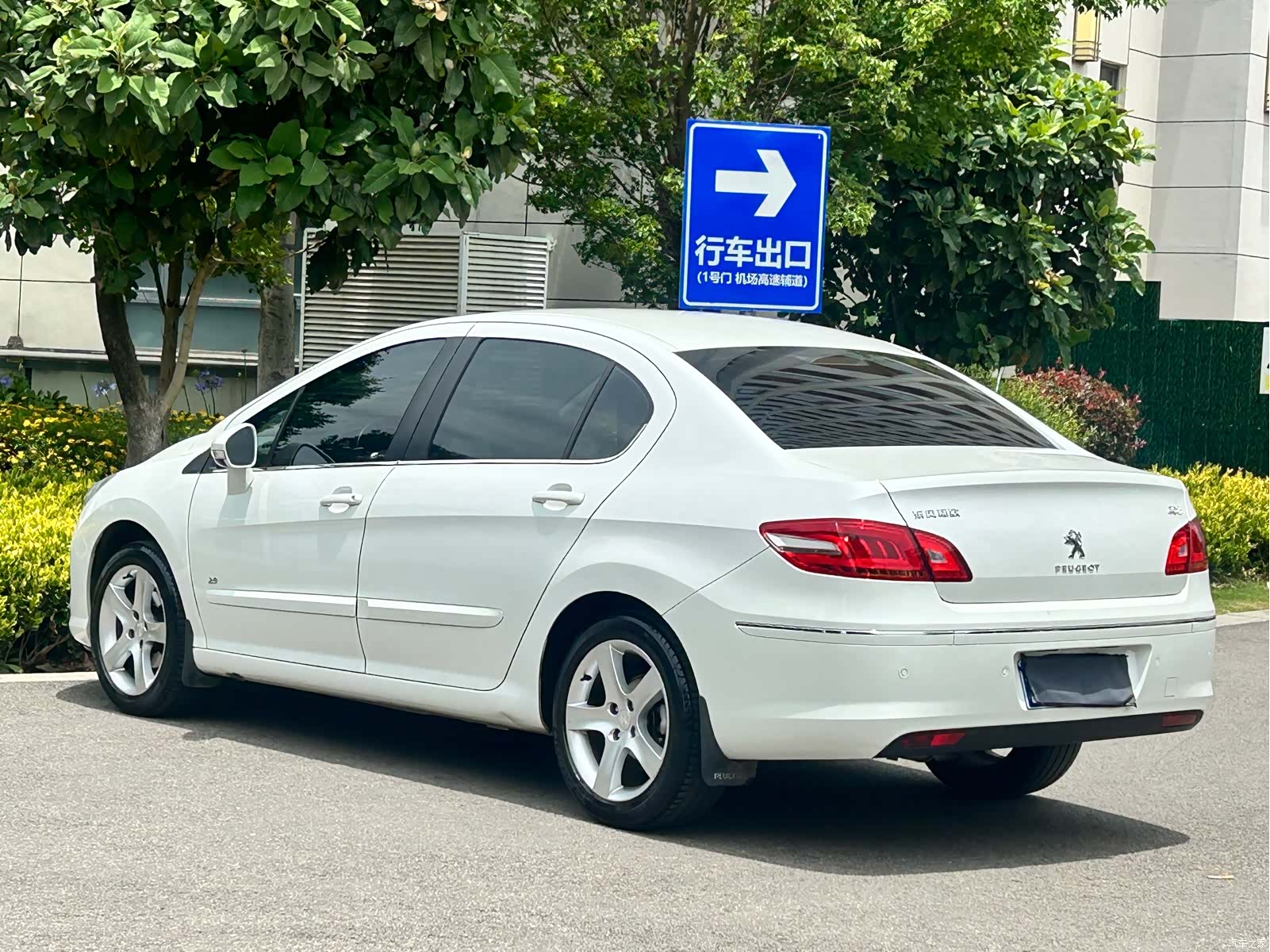 Peugeot 408, 2014 9