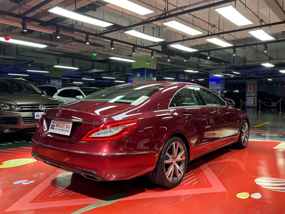 Mercedes-Benz CLS