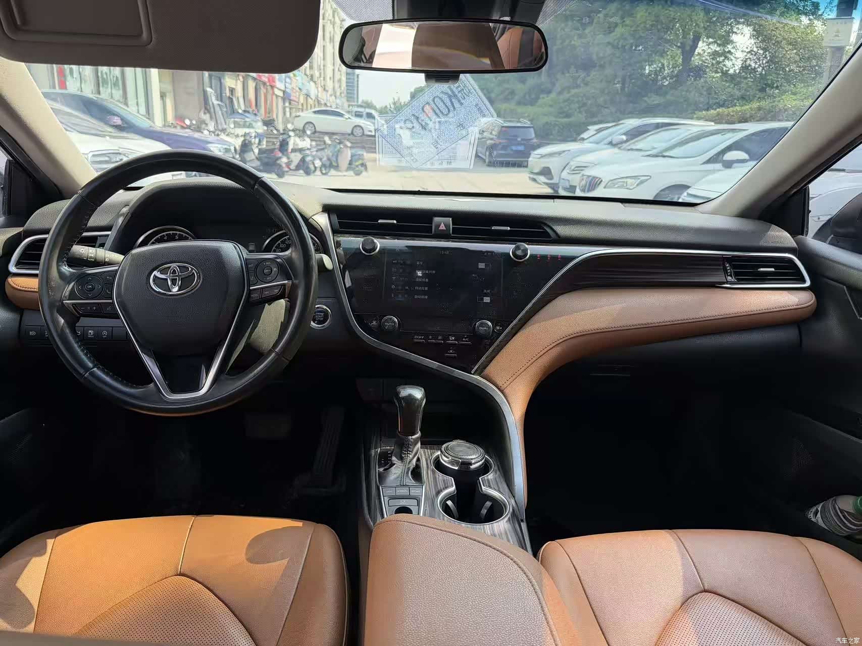 Toyota Camry, 2021 7