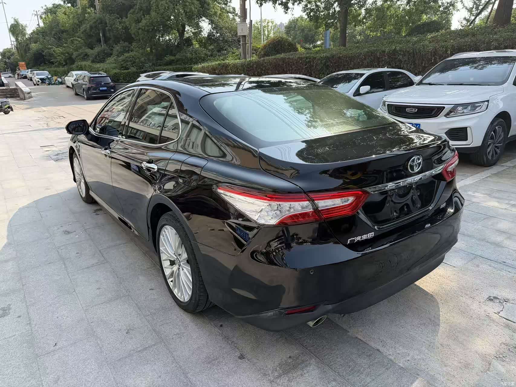 Toyota Camry, 2021 8